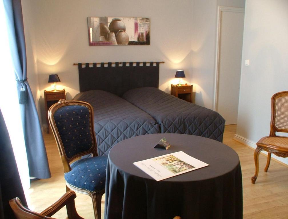 Hostellerie Le Clos Du Cher Noyers-sur-Cher Rom bilde